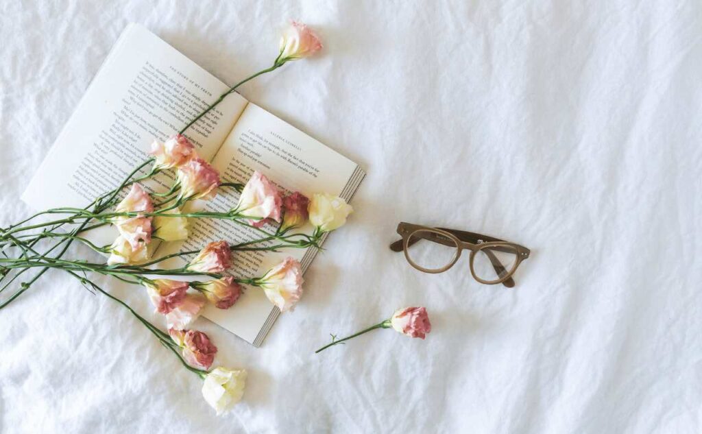 book,flower